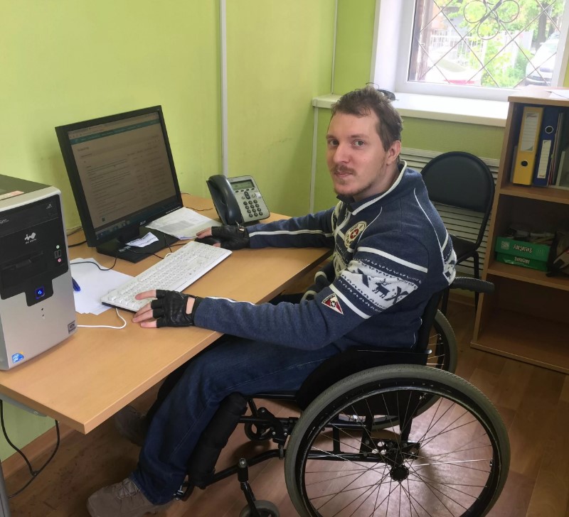 Может ли работодатель отказать инвалиду в приеме на работу на том основании, что у него инвалидность