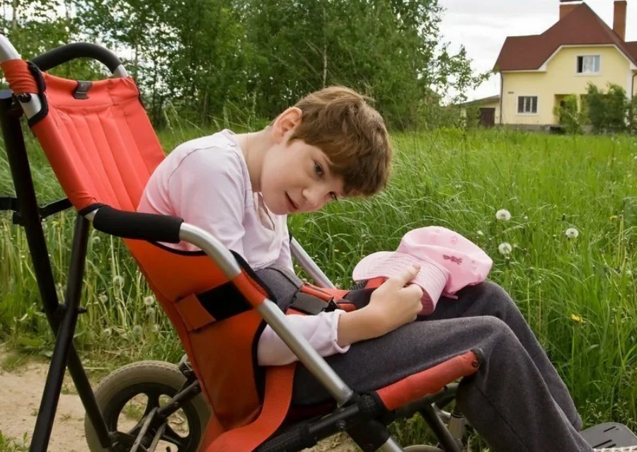 На ребенка-инвалида можно получать больше подгузников - разъяснения Минтруда об увеличении нормы выдачи