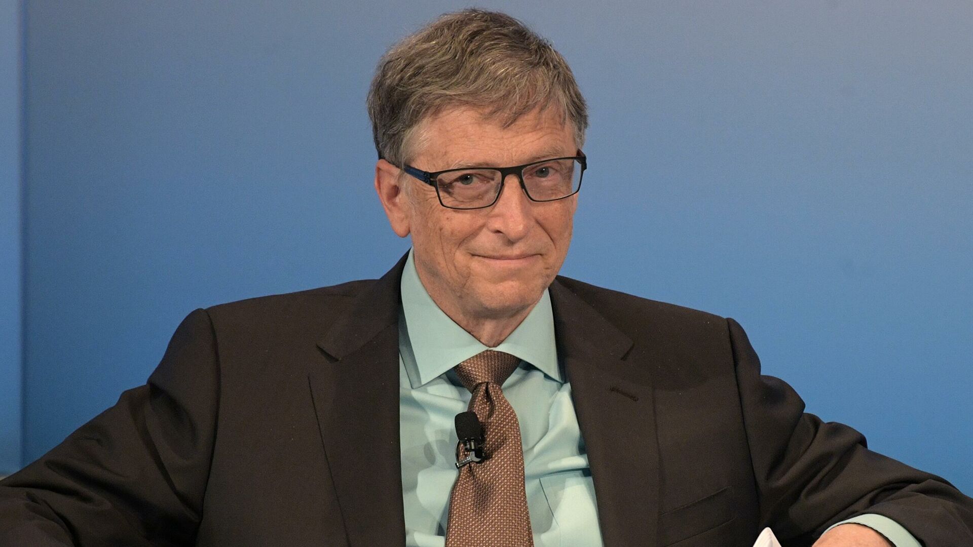 Названа причина, из-за которой Билл Гейтс в 2020 году покинул совет директоров Microsoft, а теперь разводится с супругой