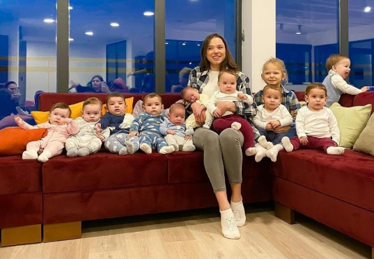 20-летняя москвичка вышла замуж за Турецкого миллионера и родила 10 детей. Как это произошло?
