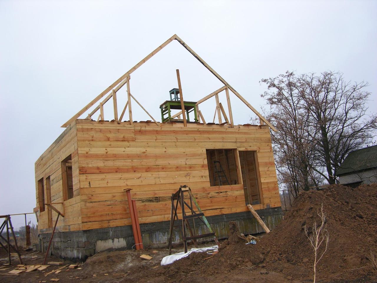 Дачное строительство: юрист рассказал, что можно, а что нельзя строить на даче
