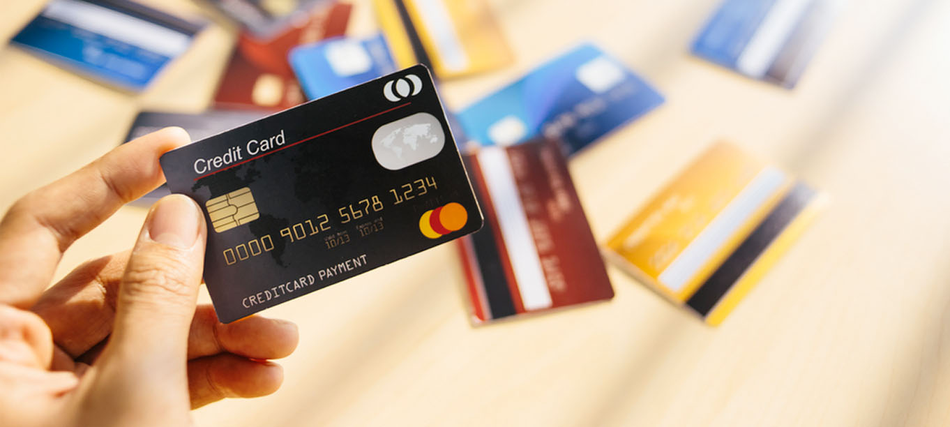 Что делать со старой кредитной картой, чтобы не попасть на проценты