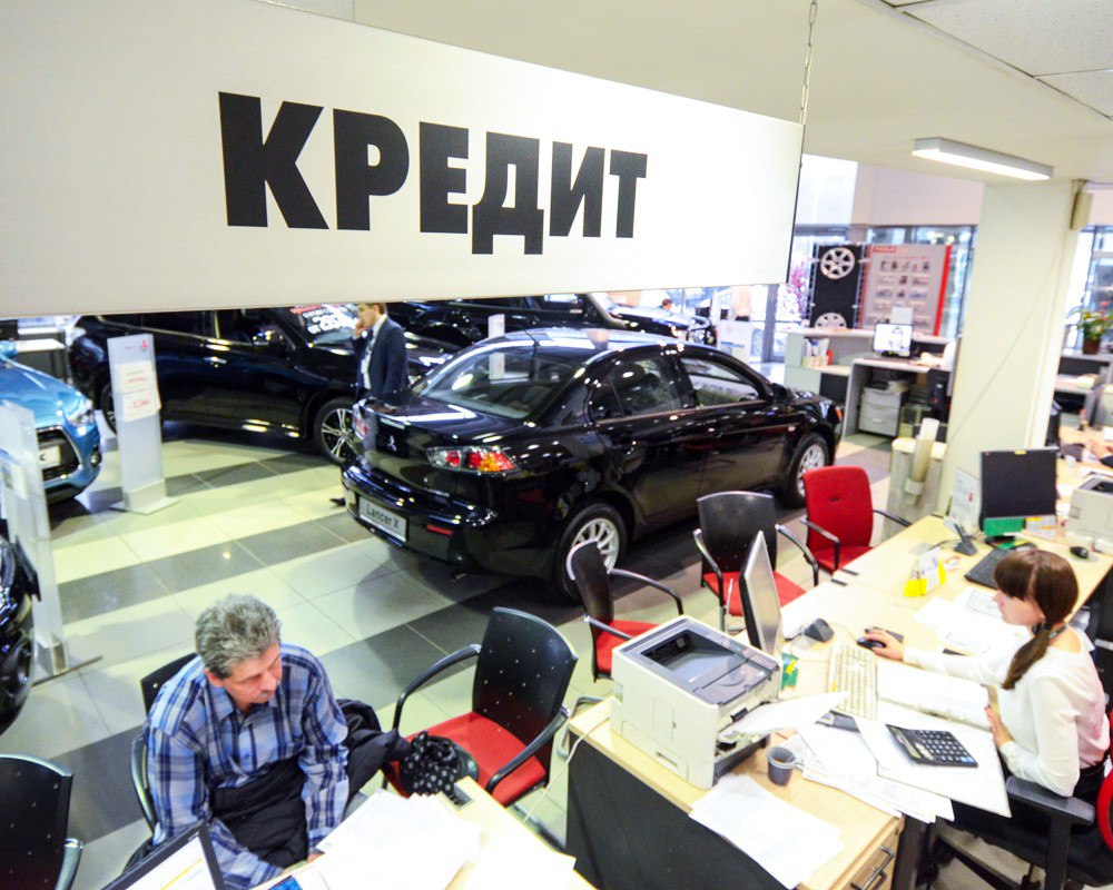 Россияне стали чаще брать кредиты на покупку машин