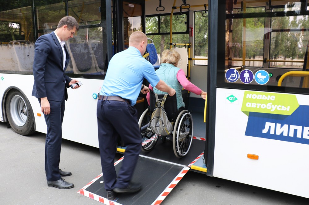 Минтранс и Минтруд разработали требования к общественному транспорту, касающиеся перевозки инвалидов