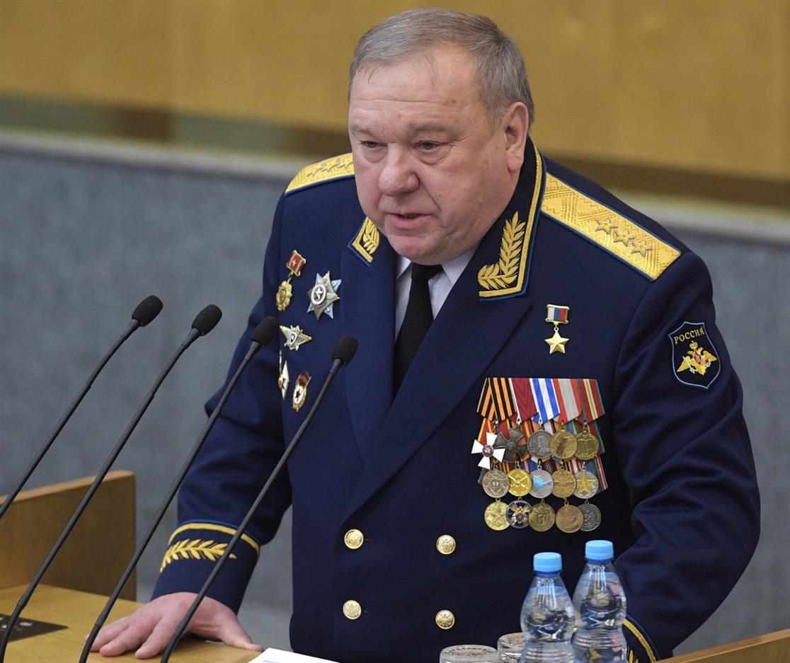 Владимир Шаманов - председатель комитета Госдумы по обороне - подвел итоги пятилетней работы