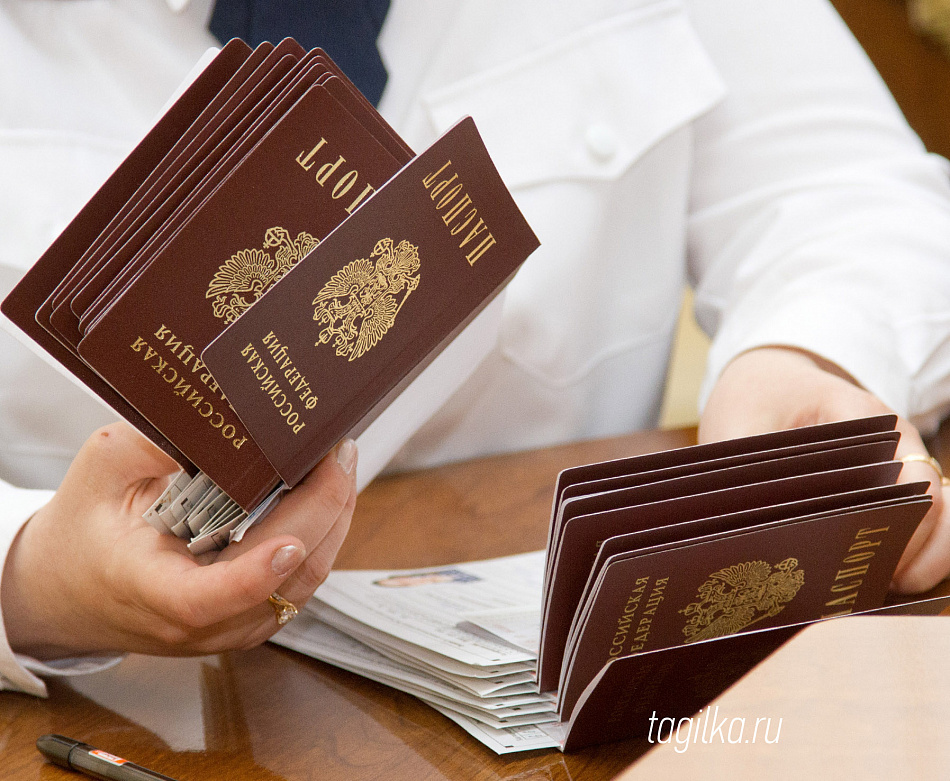 Новые правила замены паспорта вступили в силу в июле
