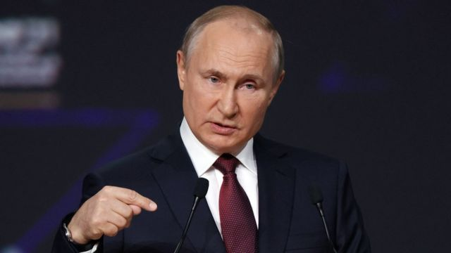 Так делать нельзя: Путин сделал новое заявление по поводу вакцинации