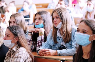 Непривитые студенты имеют полное право на полноценное обучение