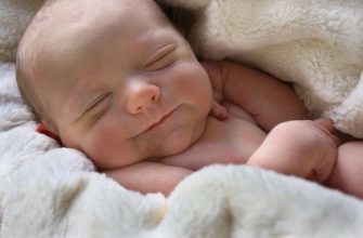 Минтруд напомнил о выплате 6 пособий для родителей