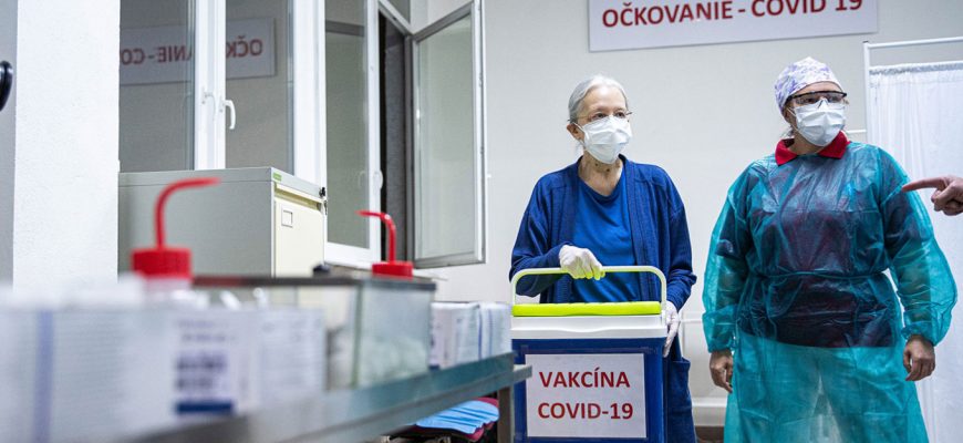 Словакия прекращает вакцинацию российской вакциной Sputnik V на фоне низкого уровня заболеваемости
