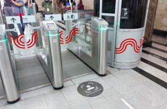 В столичном метро теперь можно «расплатиться» лицом. Повсеместно запускают Face Pay