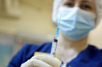Пенсионеры должны вакцинироваться от коронавируса до 15 января 2022 года