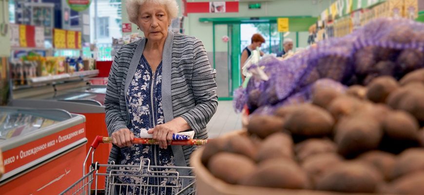 У Пенсионного фонда достаточно средств для единовременной выплаты. Стоит ли пенсионерам ожидать свои 10 000?