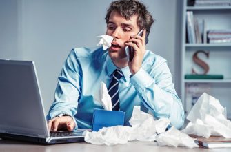 Больничный в день увольнения: отменяется ли приказ?